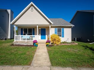908 Perry Ln, Normal, IL 61761