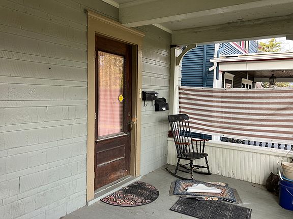 4th image of 254 Crescent Ave #1