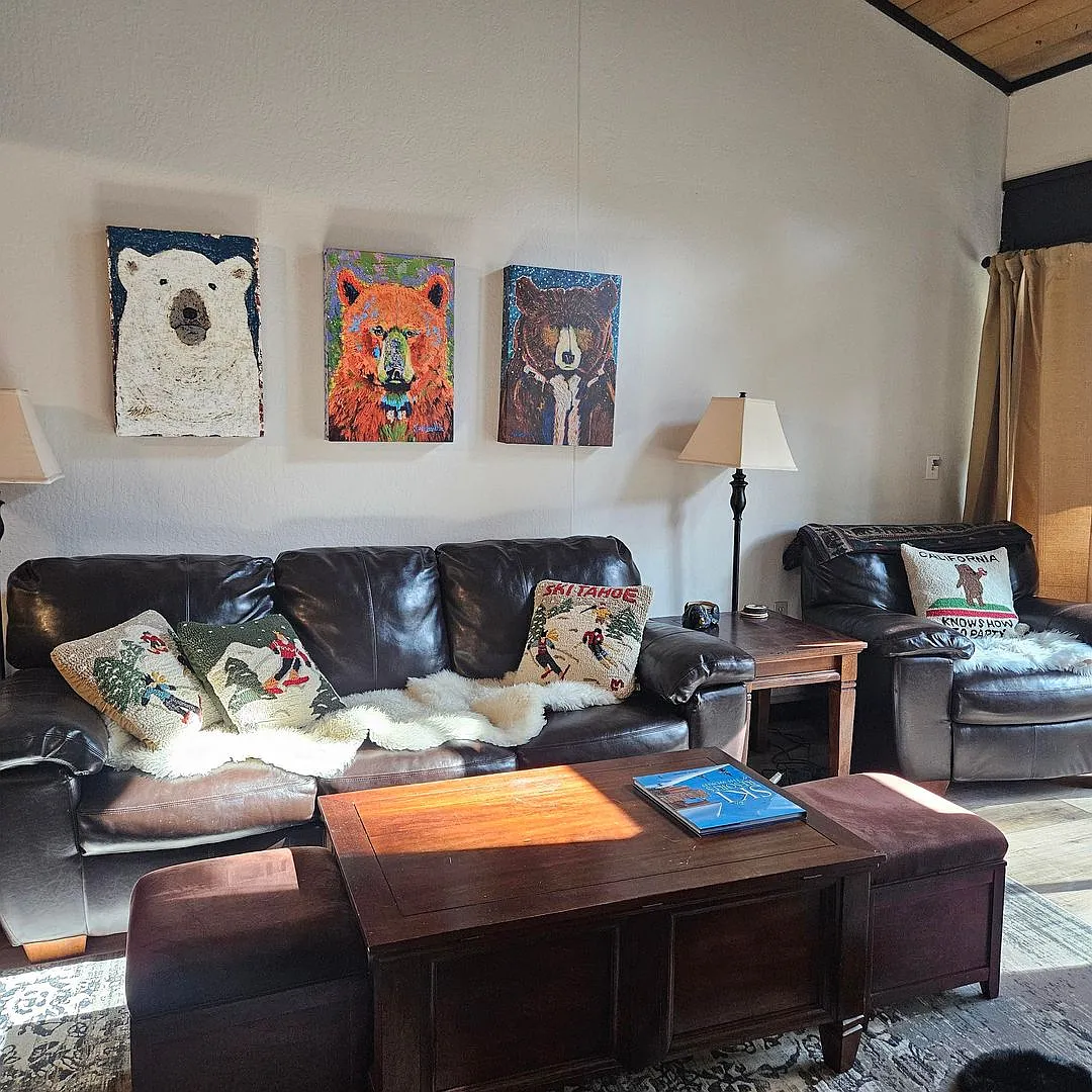 2090 Chalet Rd — Photo 3