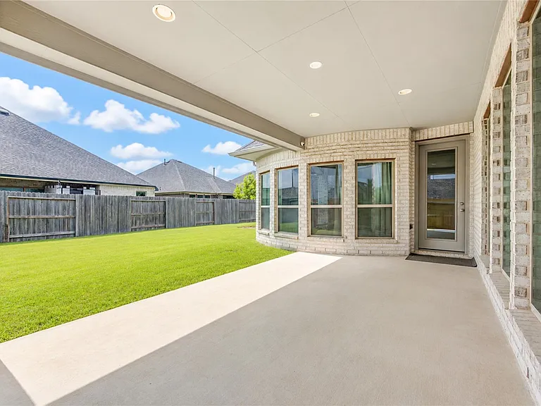 2138 Taylor Marie Trl — Photo 47