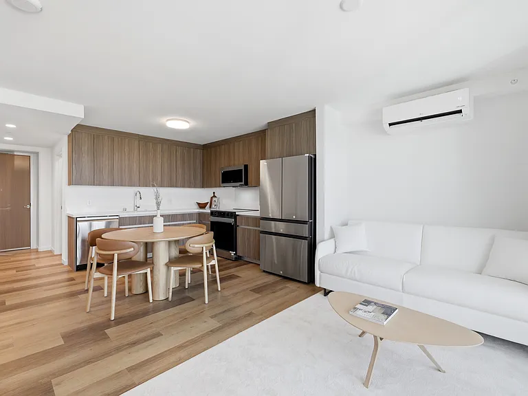 1500 Rycroft St #1007 — Photo 9