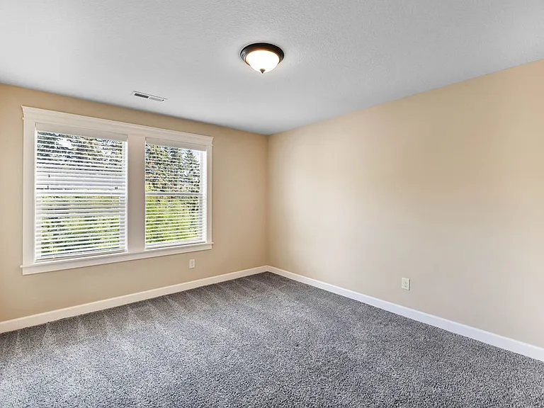 4118 SE 177th Ln — Photo 37