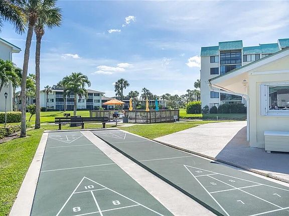 3rd image of 2400 S OCEAN Drive #V325