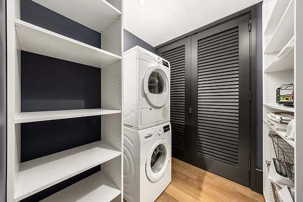 Laundry, photo 2
