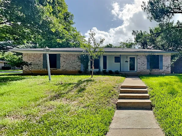 2001 Ford St, Arlington, TX 76013