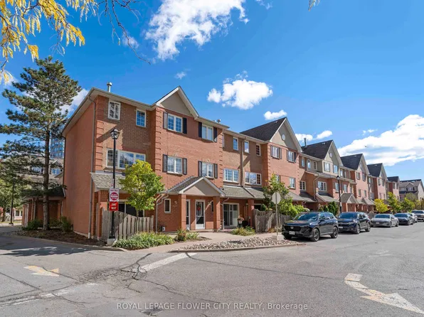 1400 The Esplanade N, Pickering, ON
