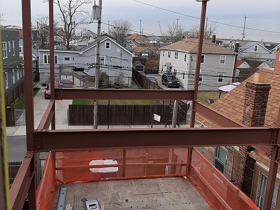 4th image of 328 Beach 87 St