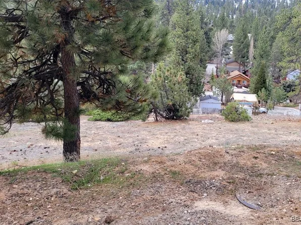 39243 Crest Ln, Big Bear, CA 92315