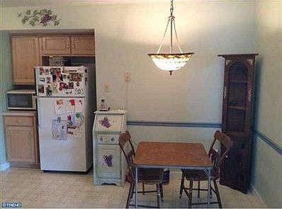 5th image of 53 Brookfield Dr