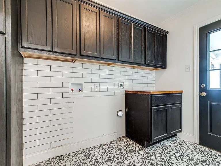 4107 Manorfield Dr — Photo 13