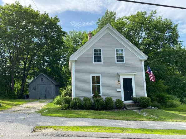 28 Bridge St, Yarmouth, ME 04096