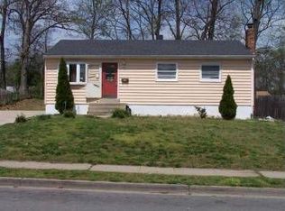 1422 Maryland Ave, Woodbridge, VA 22191