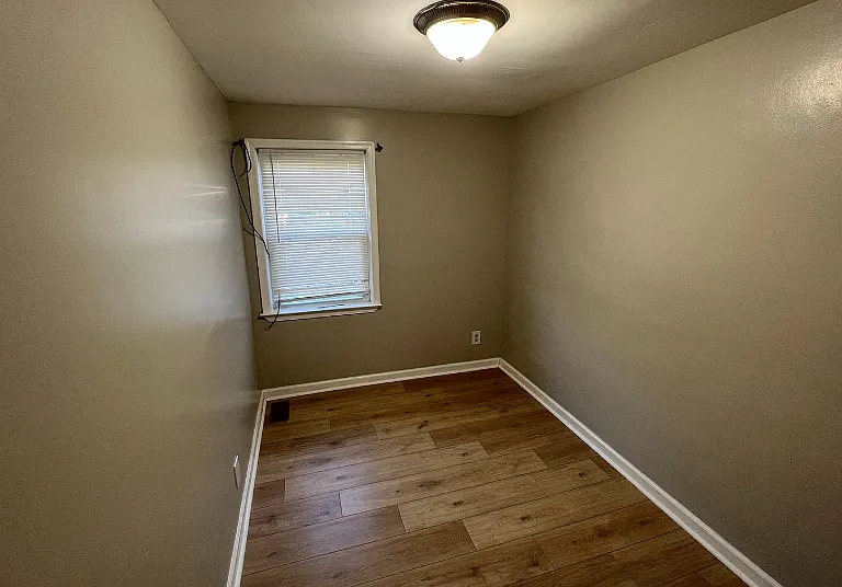 2801 Hinsdale Dr #1 — Photo 2
