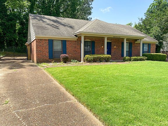 2nd image of 5409 Pipers Gap Dr