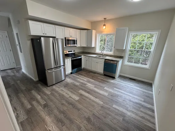 97 Union St #97, Manchester, CT 06042