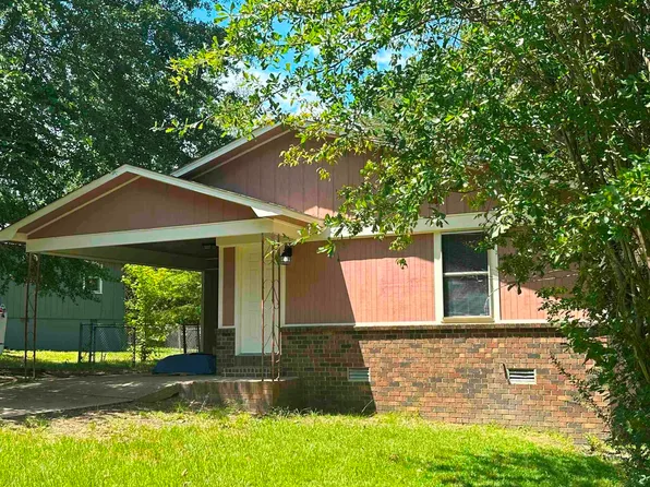 1512 Maple St, Malvern, AR 72104