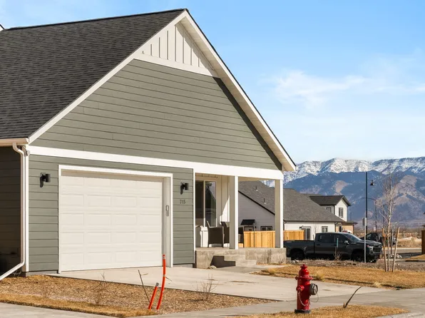 715 Thrice Loop, Belgrade, MT 59714