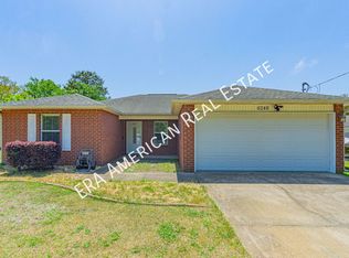 624B W Pine St, Mary Esther, FL 32569