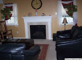 1014 Linda Ln, Vineland, NJ 08360