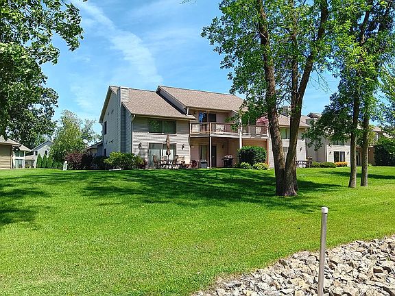 4th image of 527 W Riverview Dr