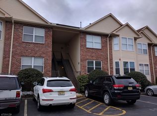 5 Claire Ct #3005, East Hanover, NJ 07936