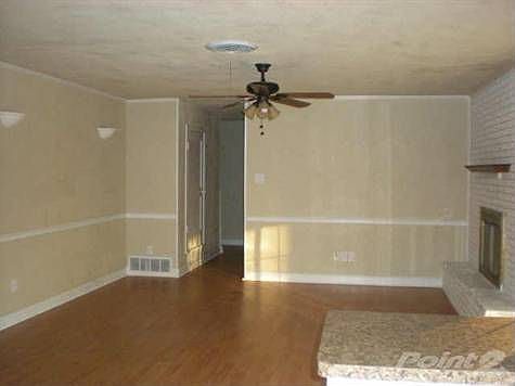 5th image of 5808 Trail Lake Dr