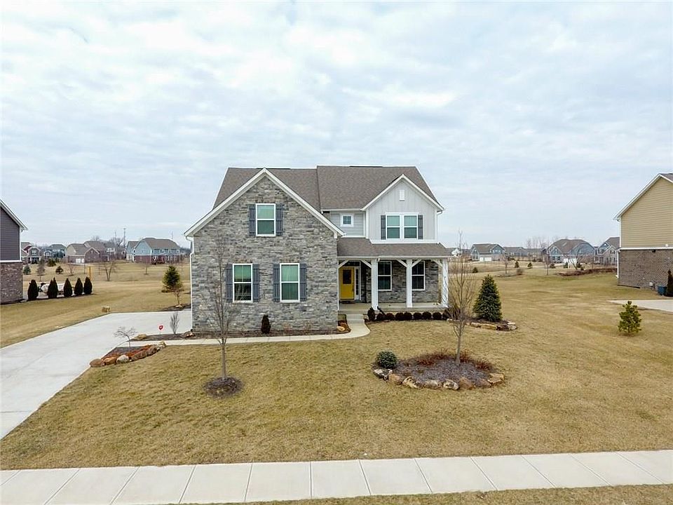 1st image of 16719 Hawk Creek Cir
