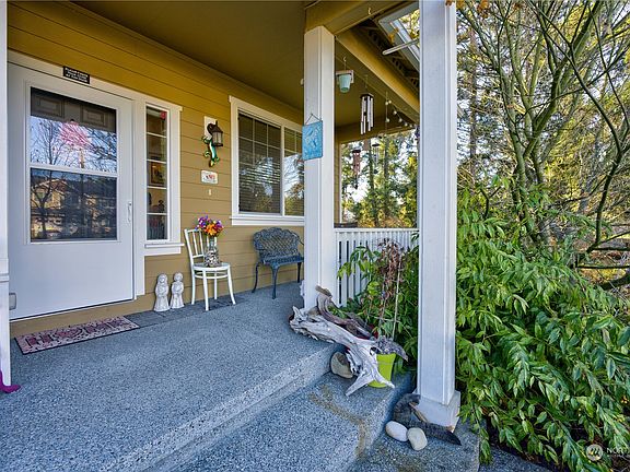 2nd image of 8404 198th Street E