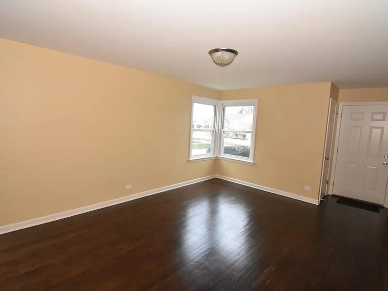 2710 Reuter St — Photo 11