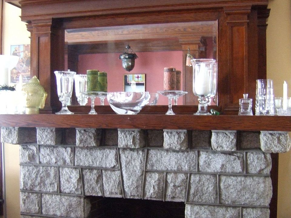 Granite fireplace with Homefires gas grate