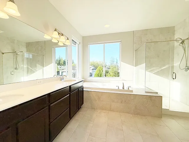 2441 NE Redford St — Photo 44