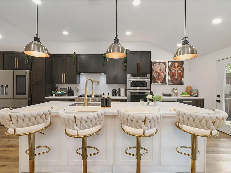 3811 Wood Stone Walk Dr — Photo 2