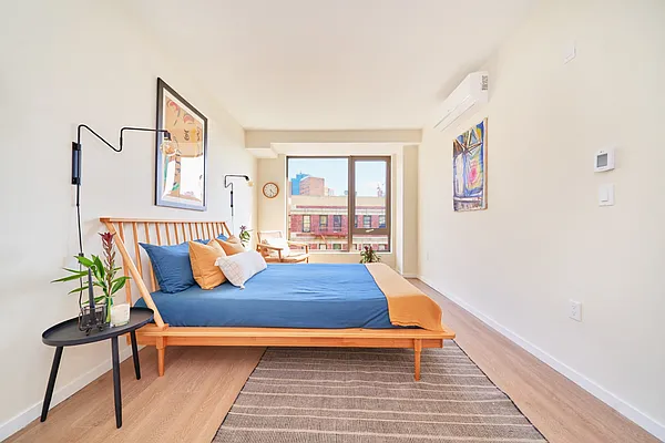 Rented by Living New York | media 40