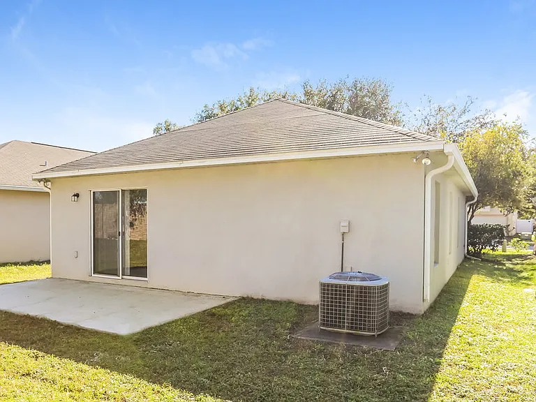 17031 Ongar Ct — Photo 15