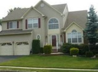 16 Continental Ct, South River, NJ