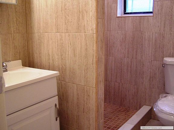 5th image of 2273 41st St #11