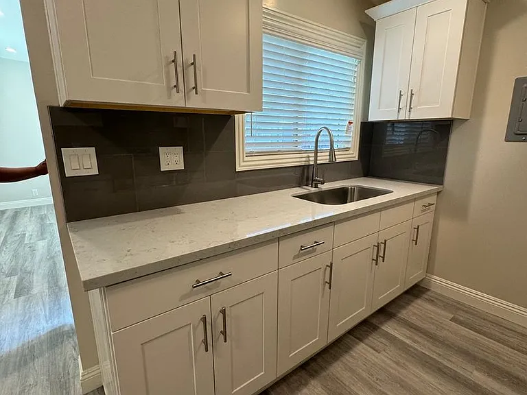 1027 S Atlantic Blvd — Photo 35