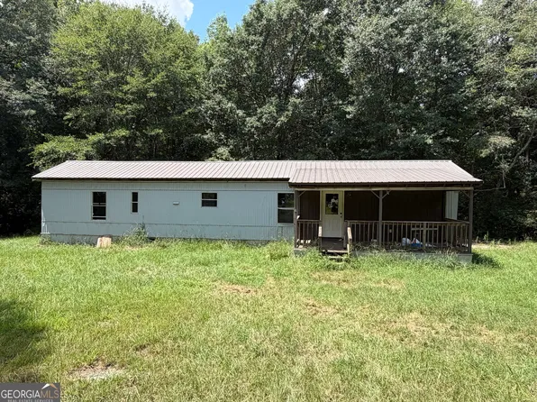 67 Glenloch Rd, Roopville, GA 30170