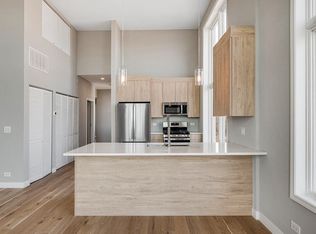 1656 N Bosworth Ave APT 4N, Chicago, IL 60642