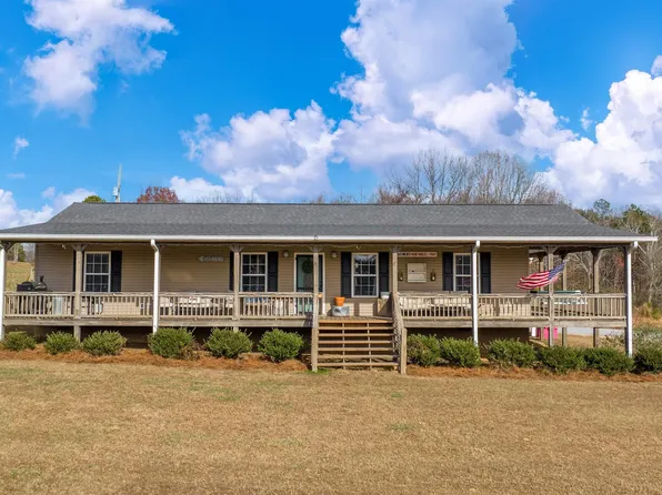 717 County Road 855, Collinsville, AL 35961