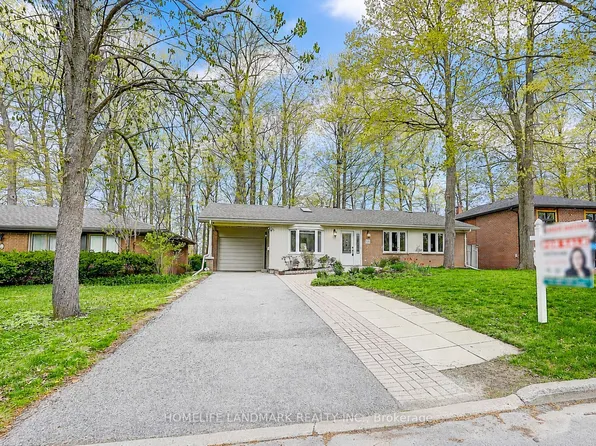 39 Sagebrush Ln, Toronto, ON M3A 1X4