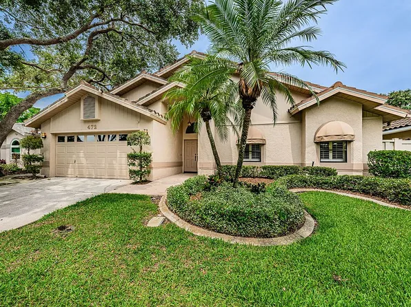 472 Avila Cir NE, Saint Petersburg, FL 33703