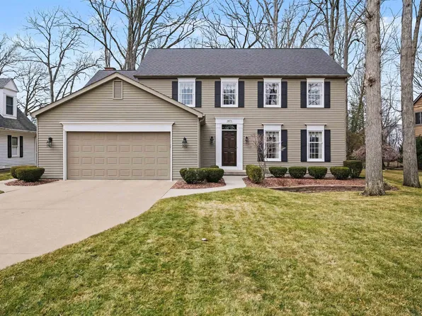 3873 Chipping Norton Ct, Saginaw, MI 48603