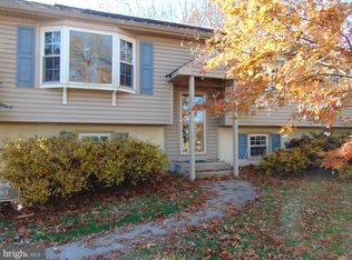 683 6th St, Atco, NJ 08004