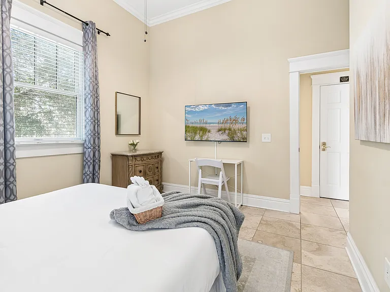509 S Willow Ave #3 — Photo 32