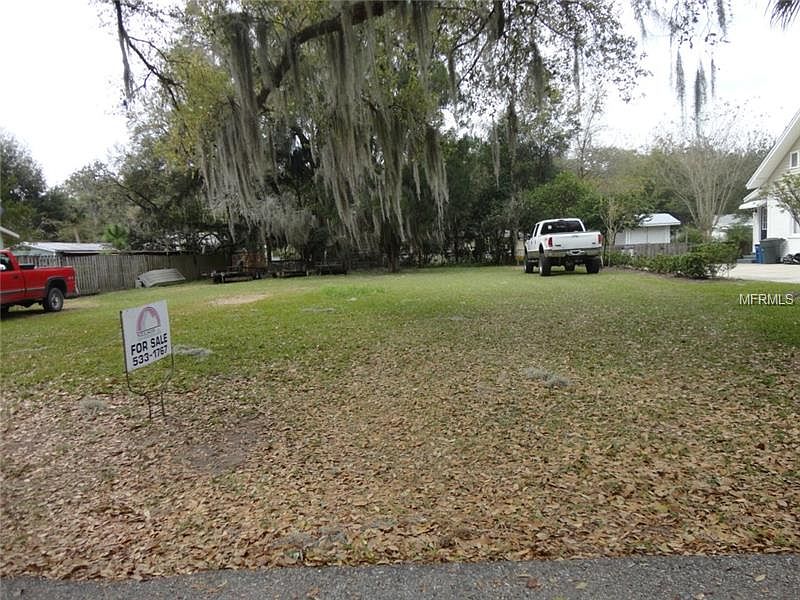 1st image of Oleander Pl S