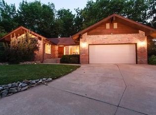 2105 Goodnow Cir, Manhattan, KS 66502
