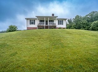 962 Mount Solon Rd, Mount Solon, VA 22843