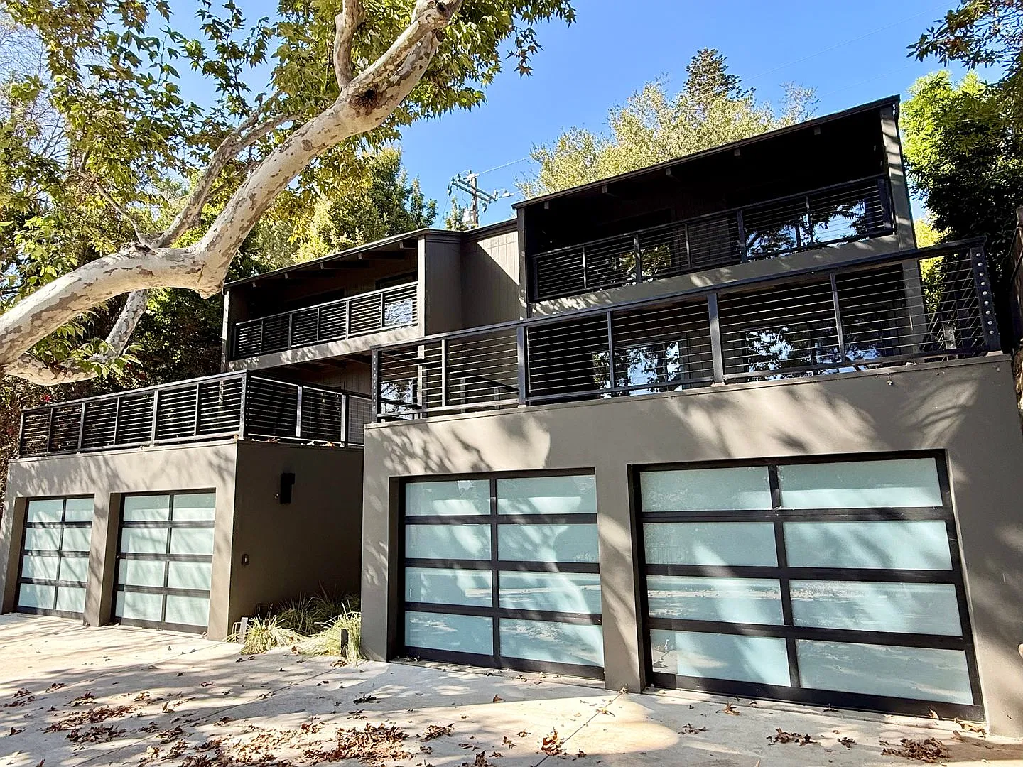 518 E. Islay Street — Photo 1