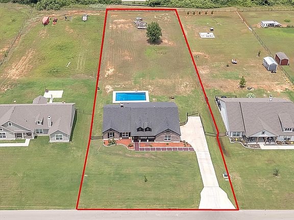 3rd image of 1013 Northern Oaks Ct